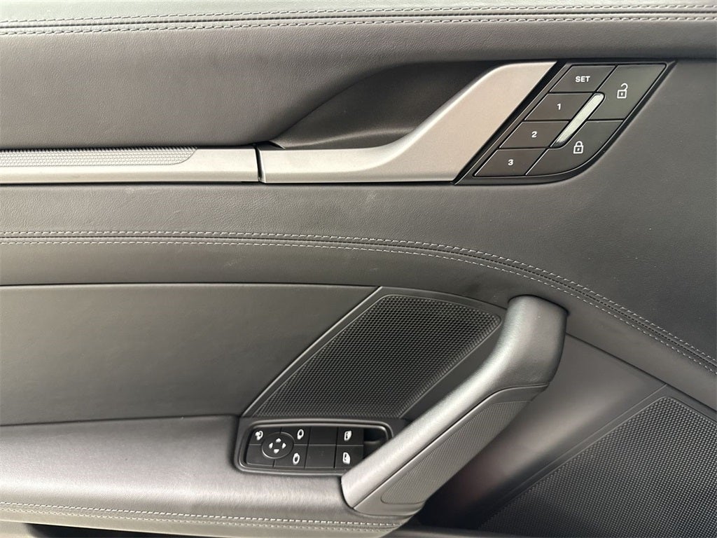 2025 Porsche 911 Carrera