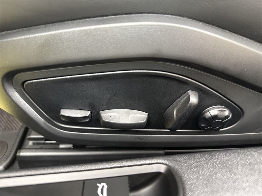 2025 Porsche 911 Carrera