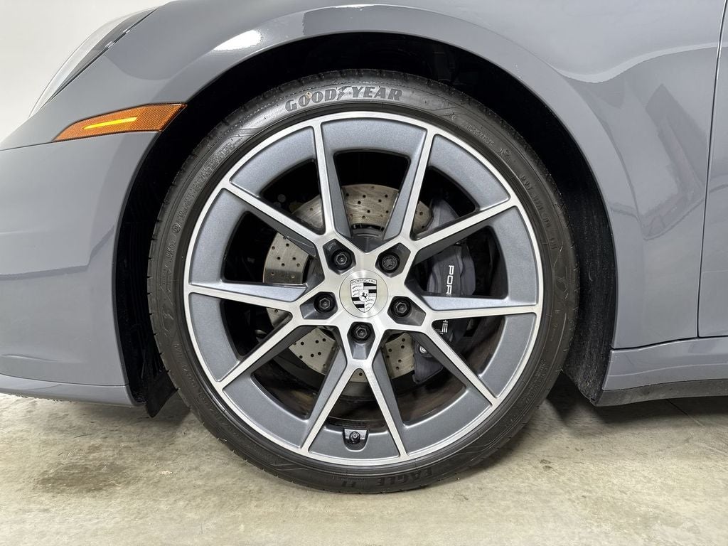 2025 Porsche 911 911 Carrera T