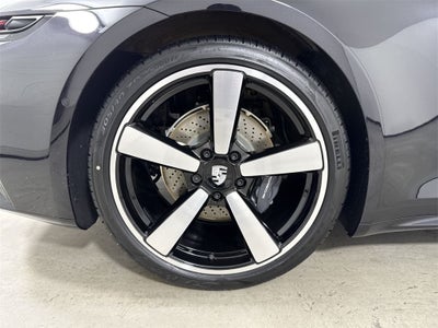 2026 Porsche 911 Carrera