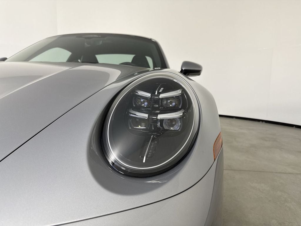 2026 Porsche 911 Carrera