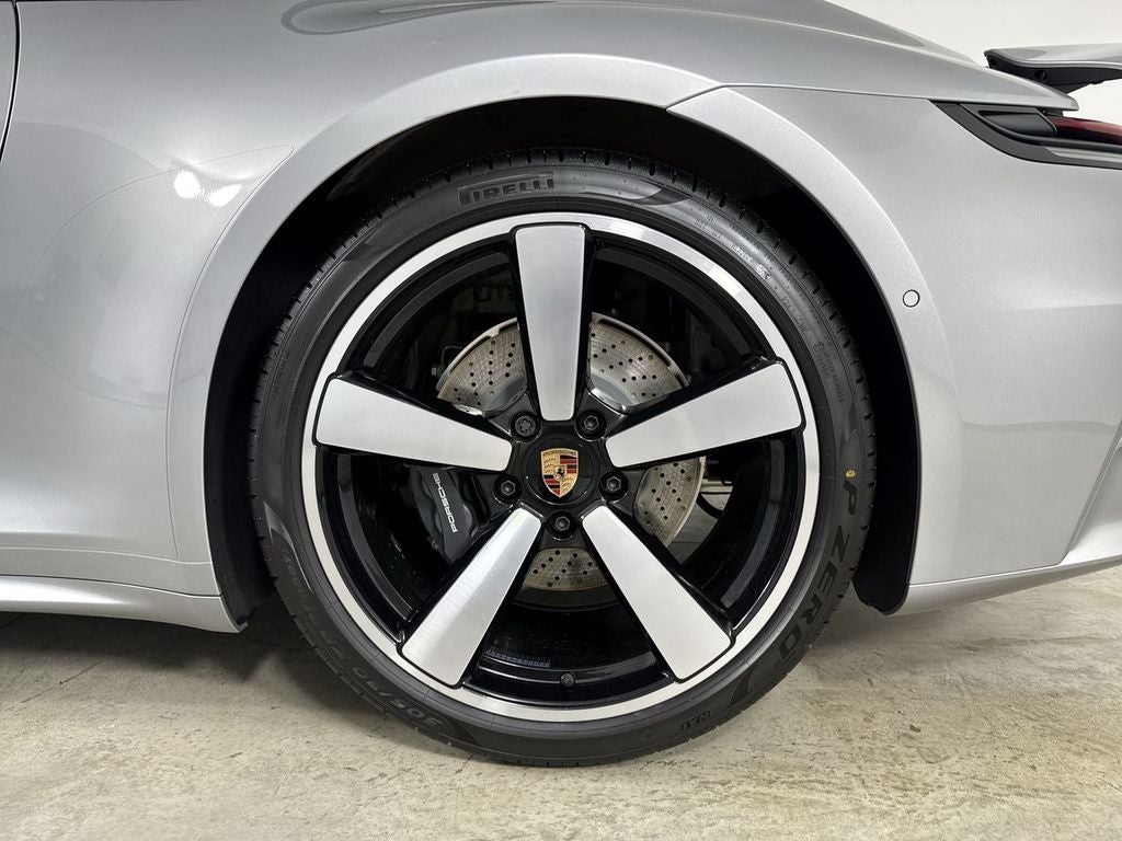 2026 Porsche 911 Carrera
