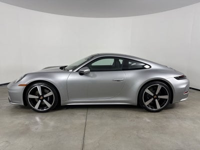 2026 Porsche 911 Carrera