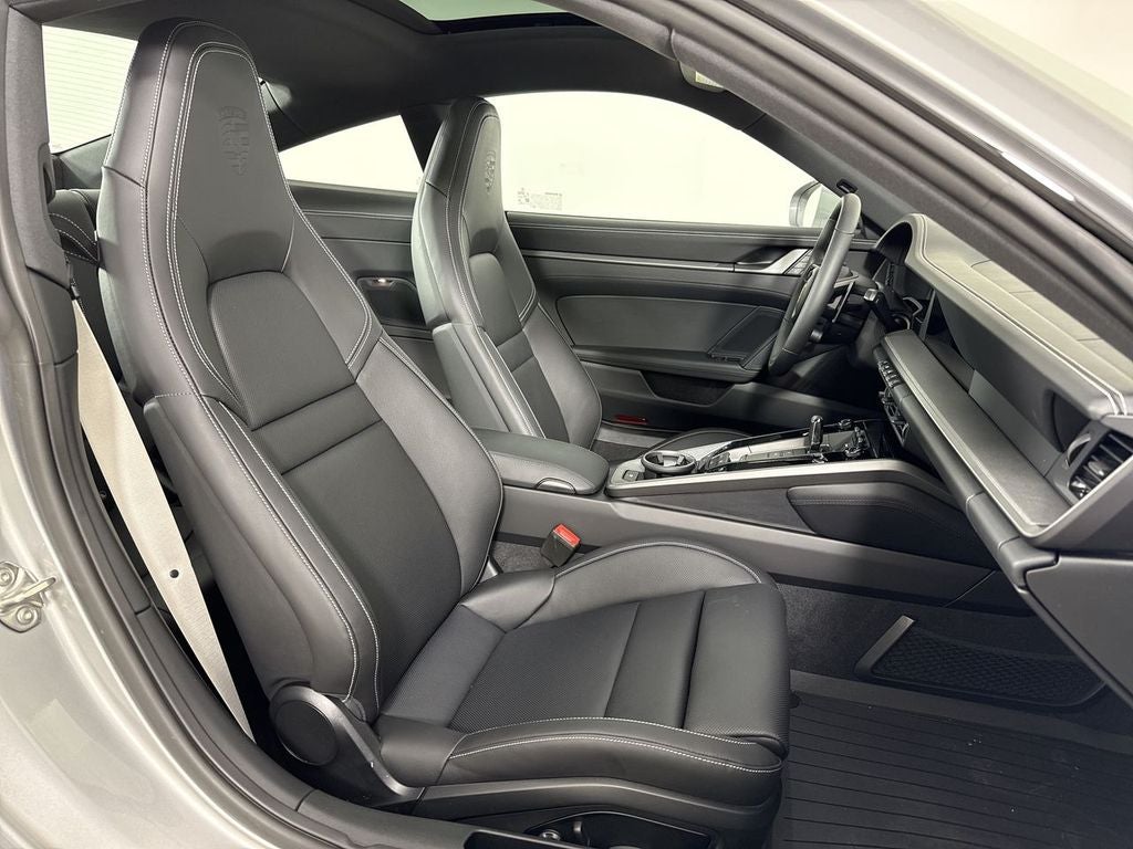 2026 Porsche 911 Carrera