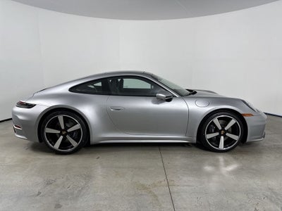 2026 Porsche 911 Carrera