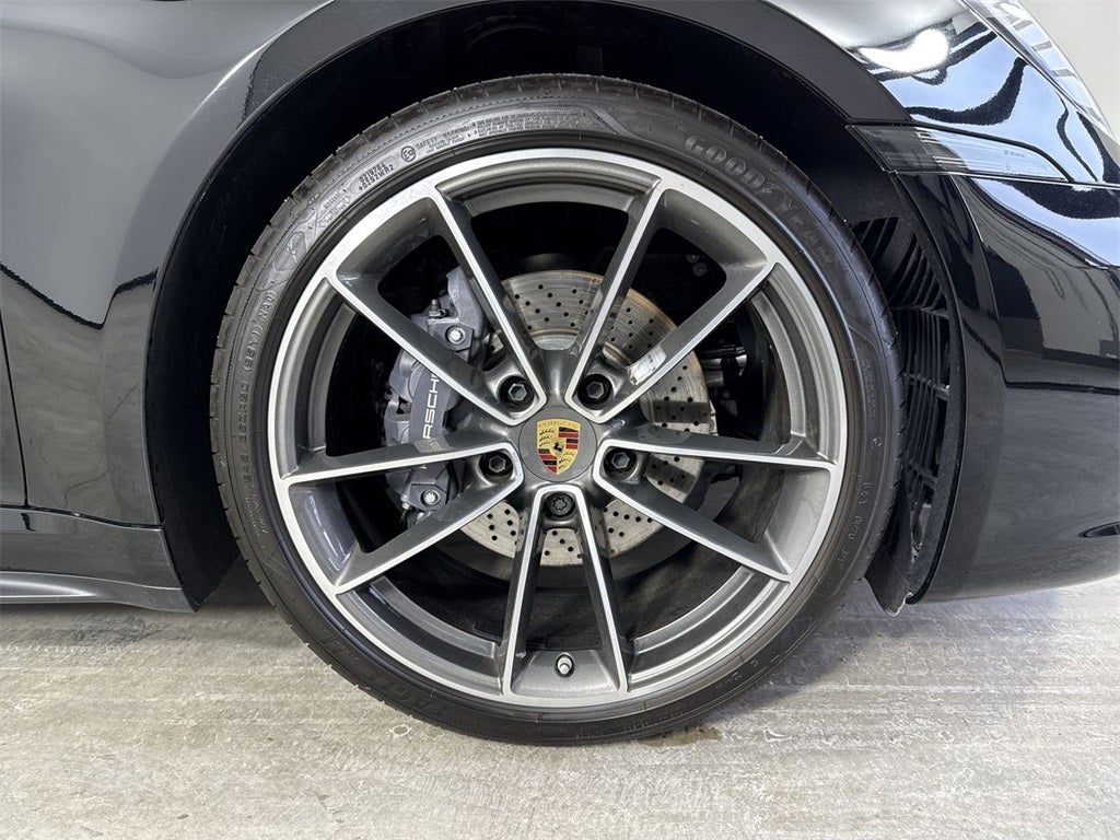 2023 Porsche 911 Carrera