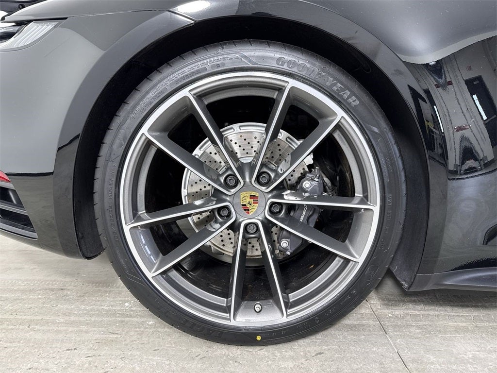 2023 Porsche 911 Carrera