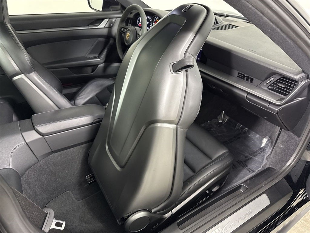 2023 Porsche 911 Carrera