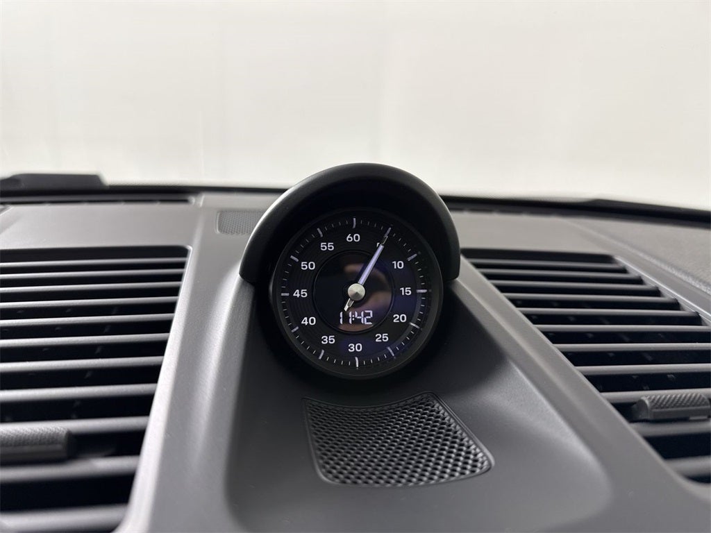 2023 Porsche 911 Carrera