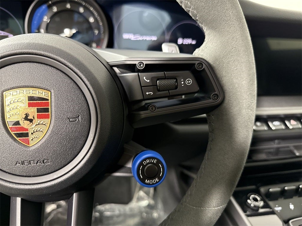 2023 Porsche 911 Carrera