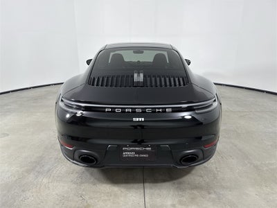 2023 Porsche 911 Carrera
