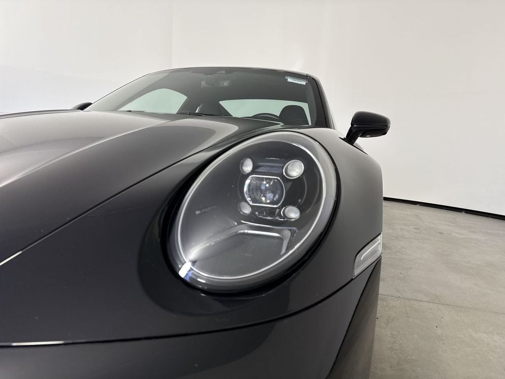 2024 Porsche 911 Carrera 4