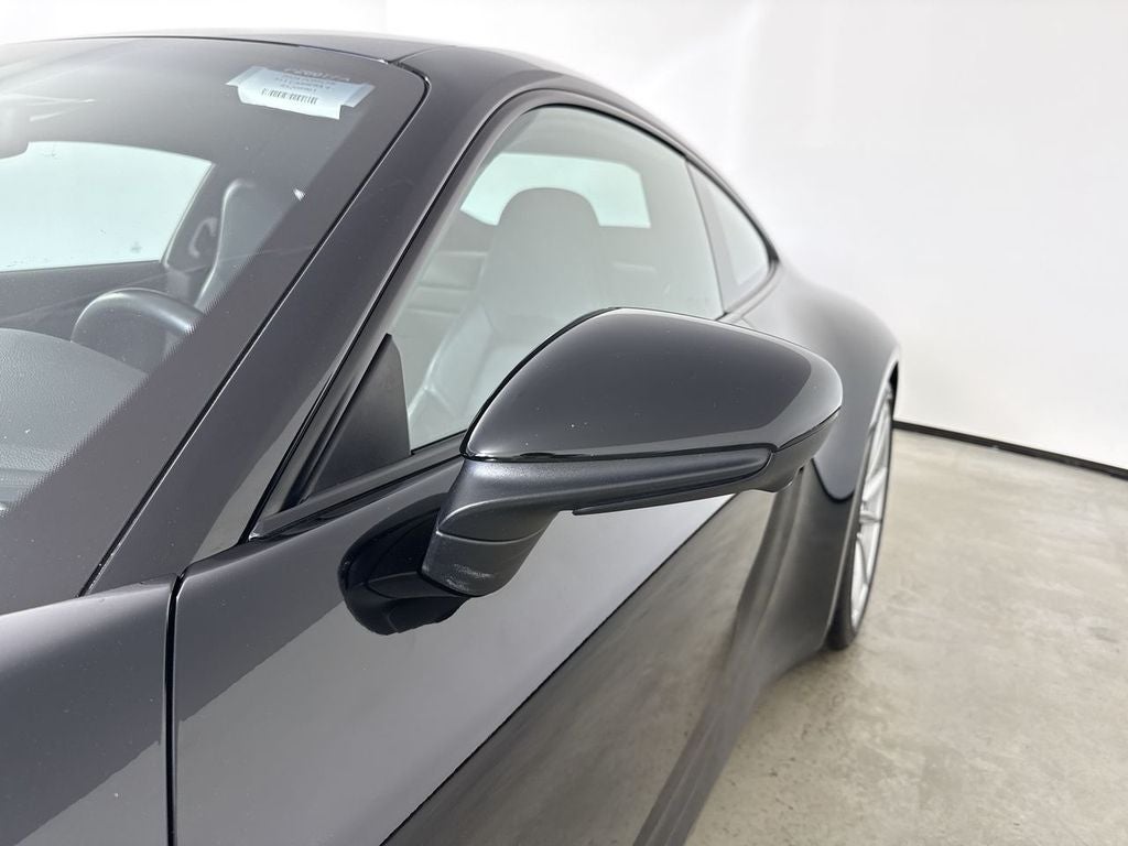 2024 Porsche 911 Carrera 4