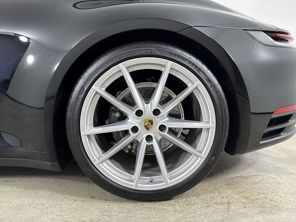 2024 Porsche 911 Carrera 4
