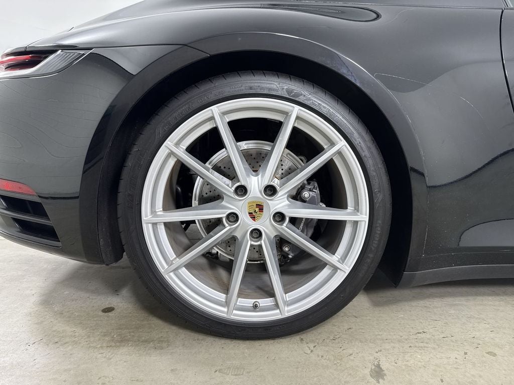 2024 Porsche 911 Carrera 4