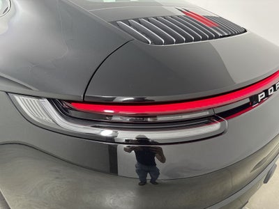 2024 Porsche 911 Carrera 4