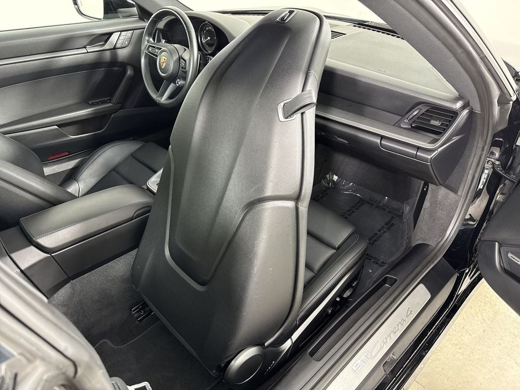 2024 Porsche 911 Carrera 4
