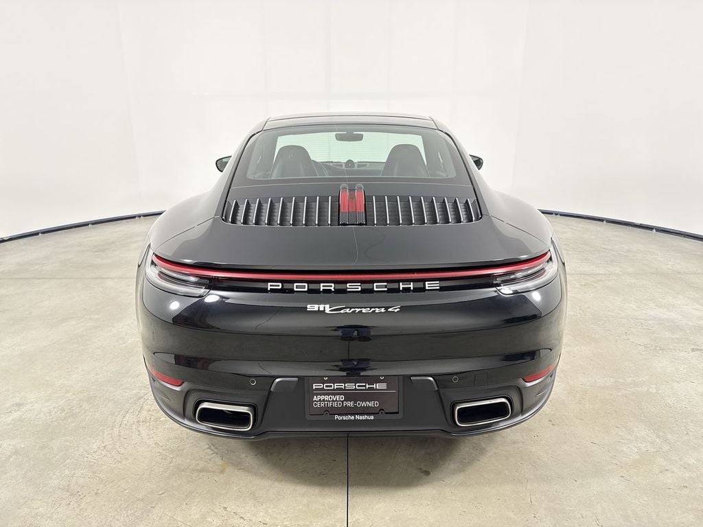 2024 Porsche 911 Carrera 4