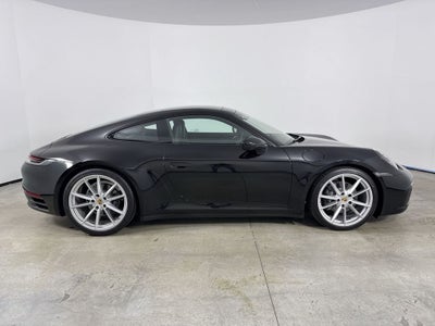 2024 Porsche 911 Carrera 4