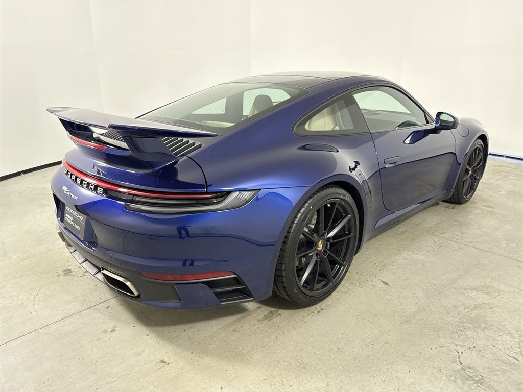 2023 Porsche 911 Carrera