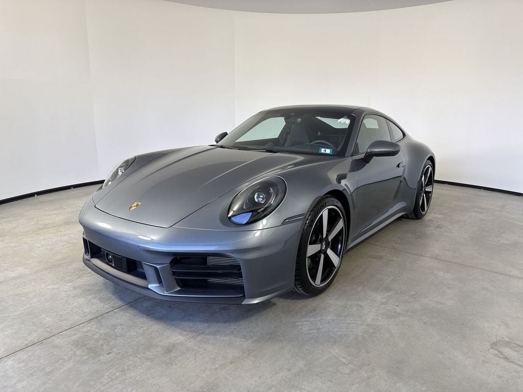 2025 Porsche 911 Carrera