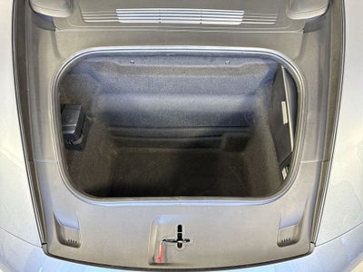 2025 Porsche 911 Carrera