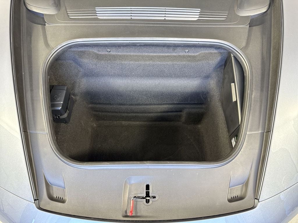 2025 Porsche 911 Carrera