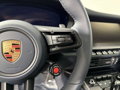 2025 Porsche 911 Carrera