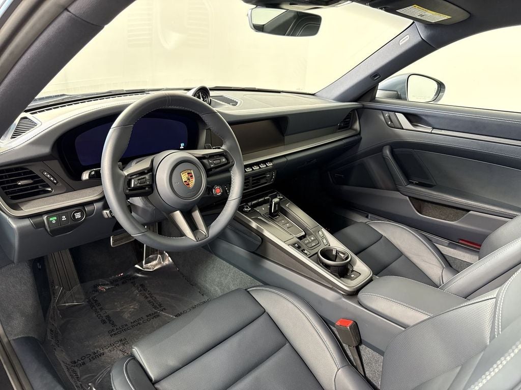 2025 Porsche 911 Carrera