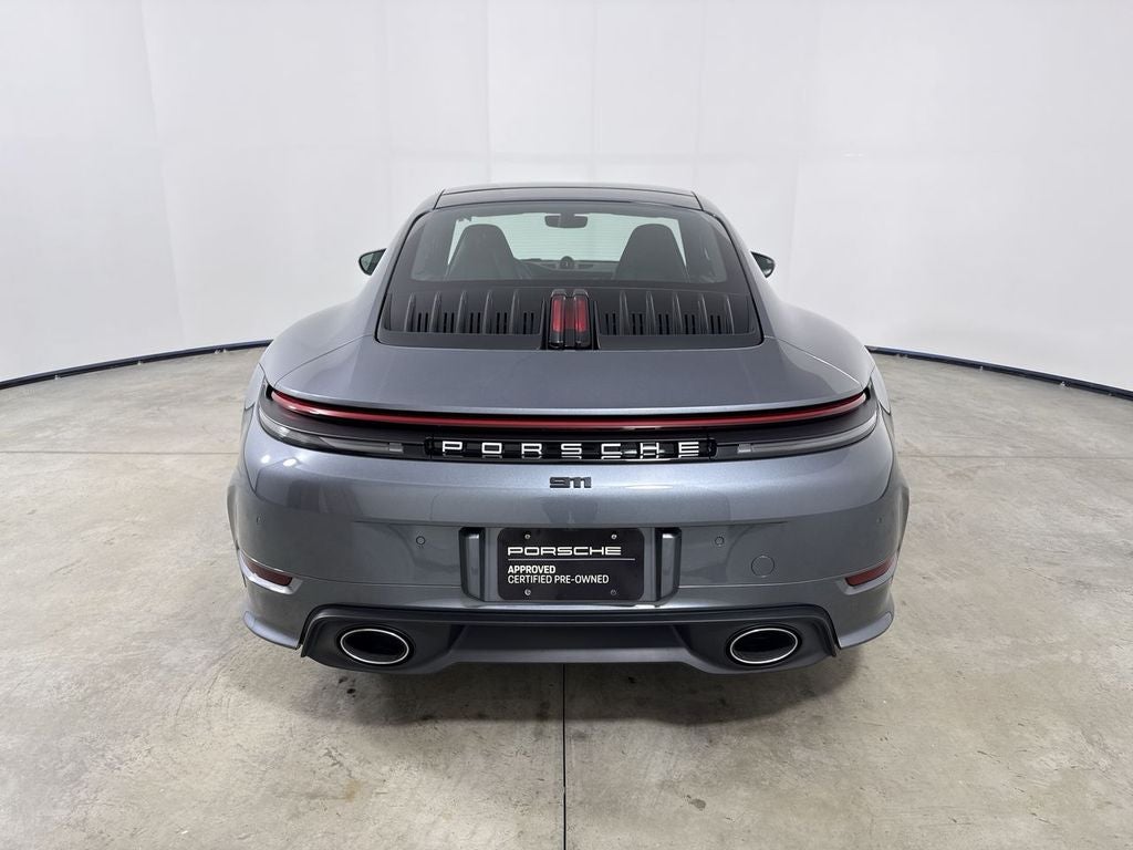 2025 Porsche 911 Carrera