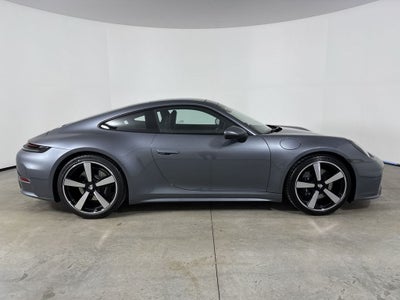 2025 Porsche 911 Carrera