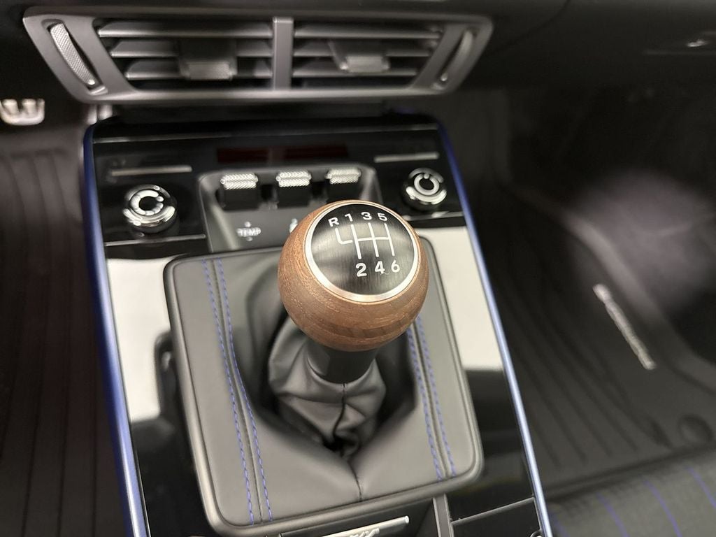 2026 Porsche 911 Carrera T