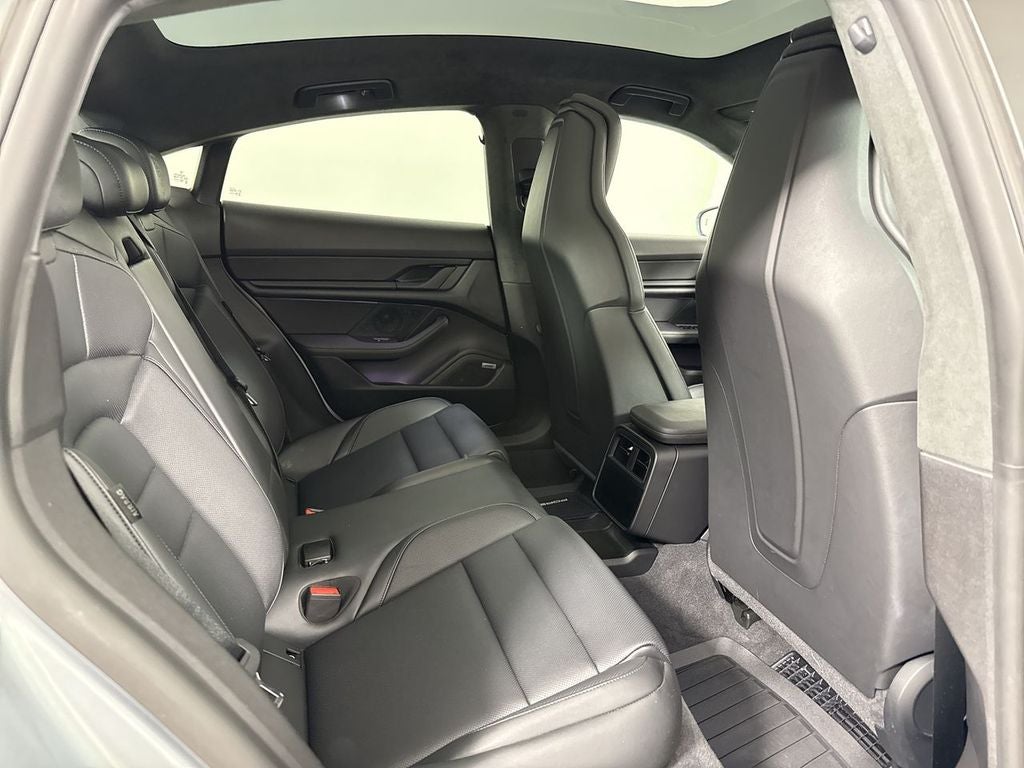 2024 Porsche Taycan Taycan (MY24)