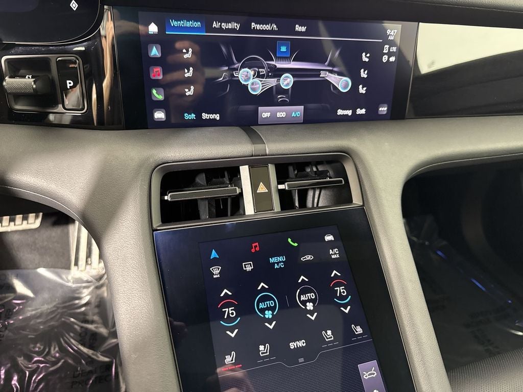 2024 Porsche Taycan Taycan (MY24)