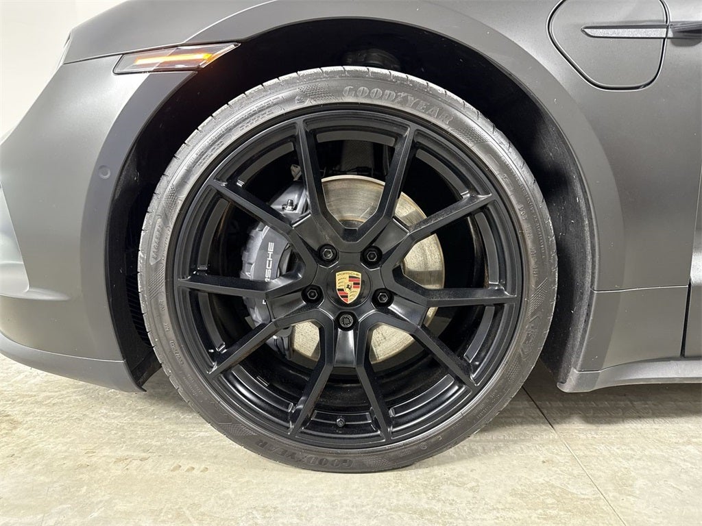 2025 Porsche Taycan RWD