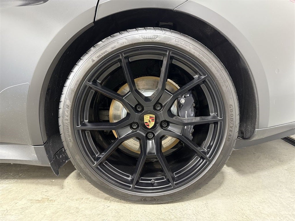 2025 Porsche Taycan RWD