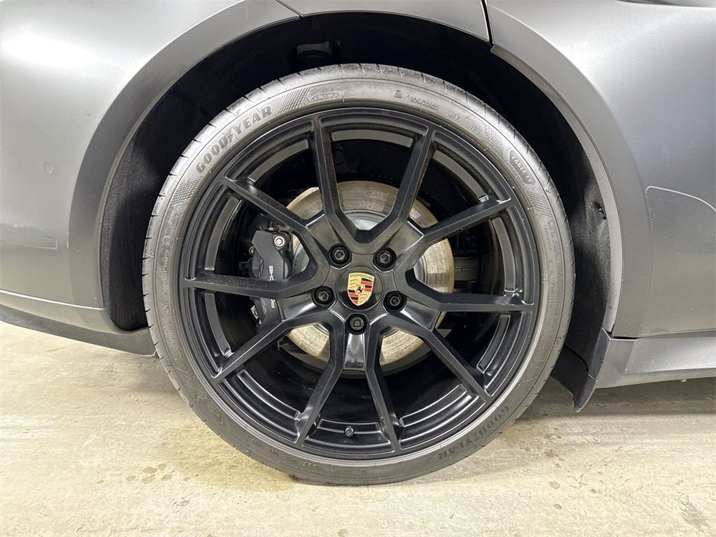 2025 Porsche Taycan RWD