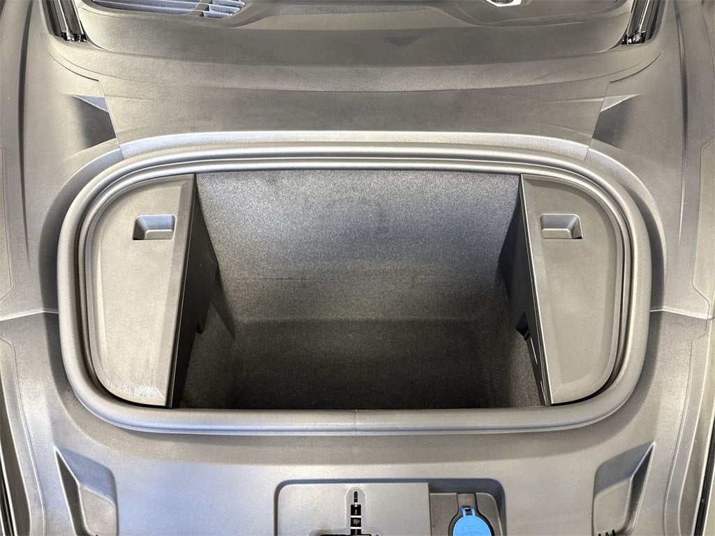 2025 Porsche Taycan RWD