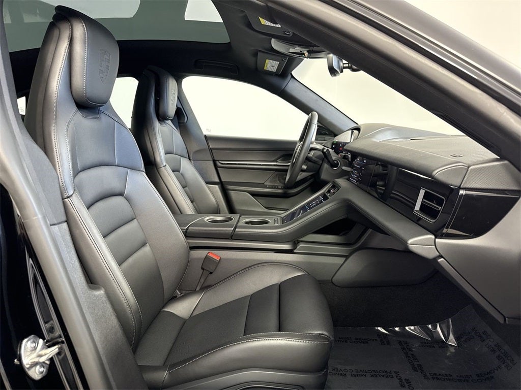 2025 Porsche Taycan RWD