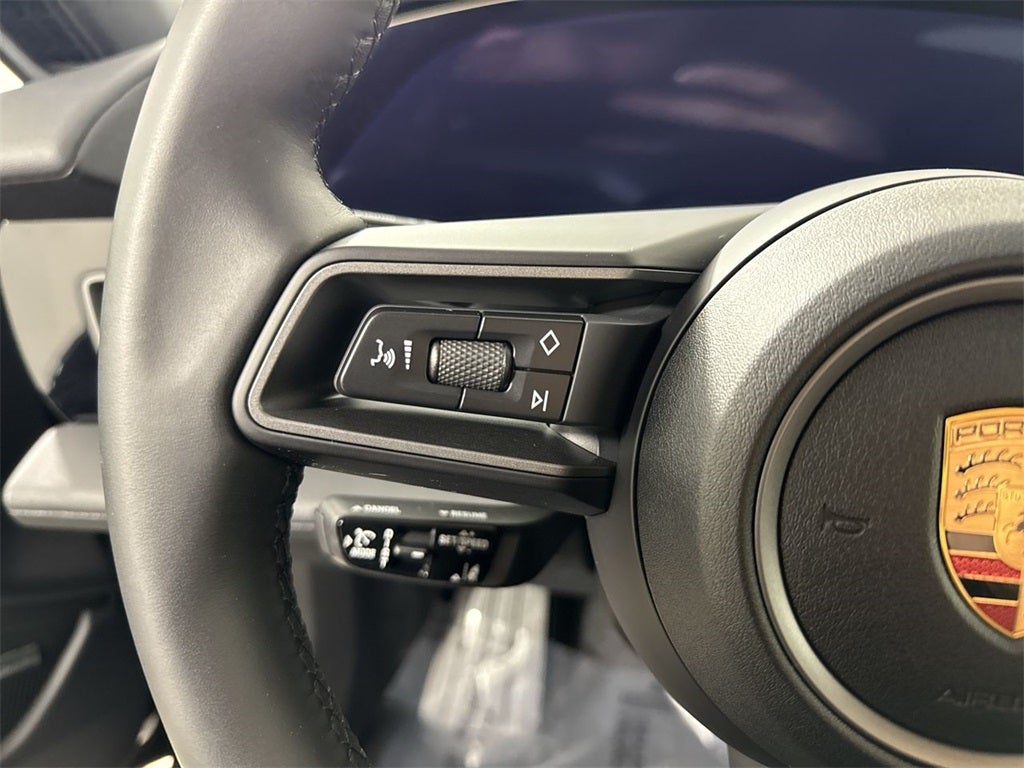 2025 Porsche Taycan RWD