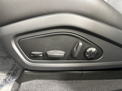 2025 Porsche Taycan RWD