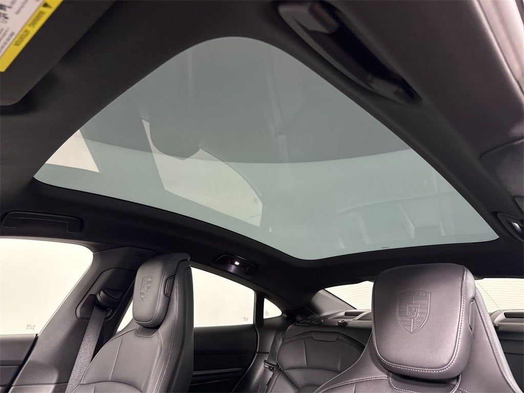 2025 Porsche Taycan RWD