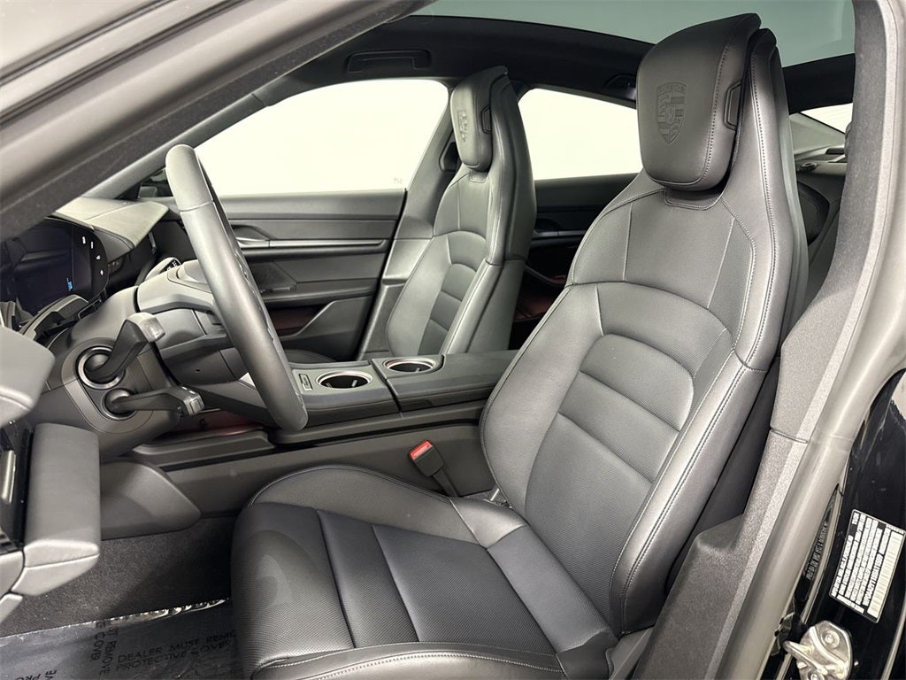 2025 Porsche Taycan RWD