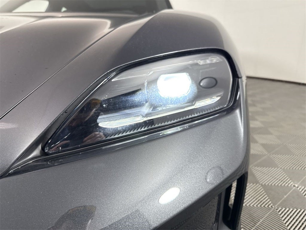 2025 Porsche Taycan RWD