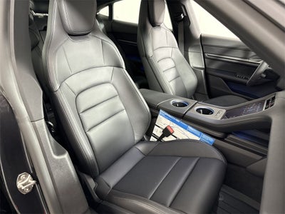 2025 Porsche Taycan RWD