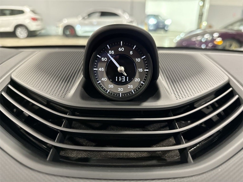 2025 Porsche Taycan RWD