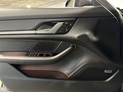 2025 Porsche Taycan RWD