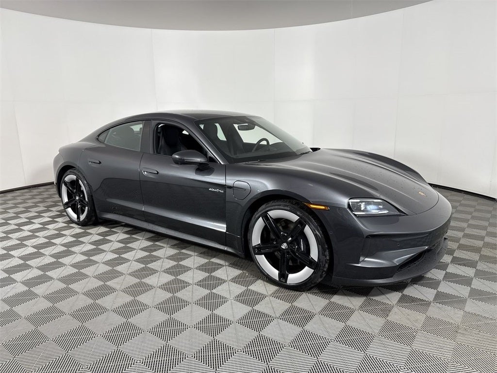 2025 Porsche Taycan RWD