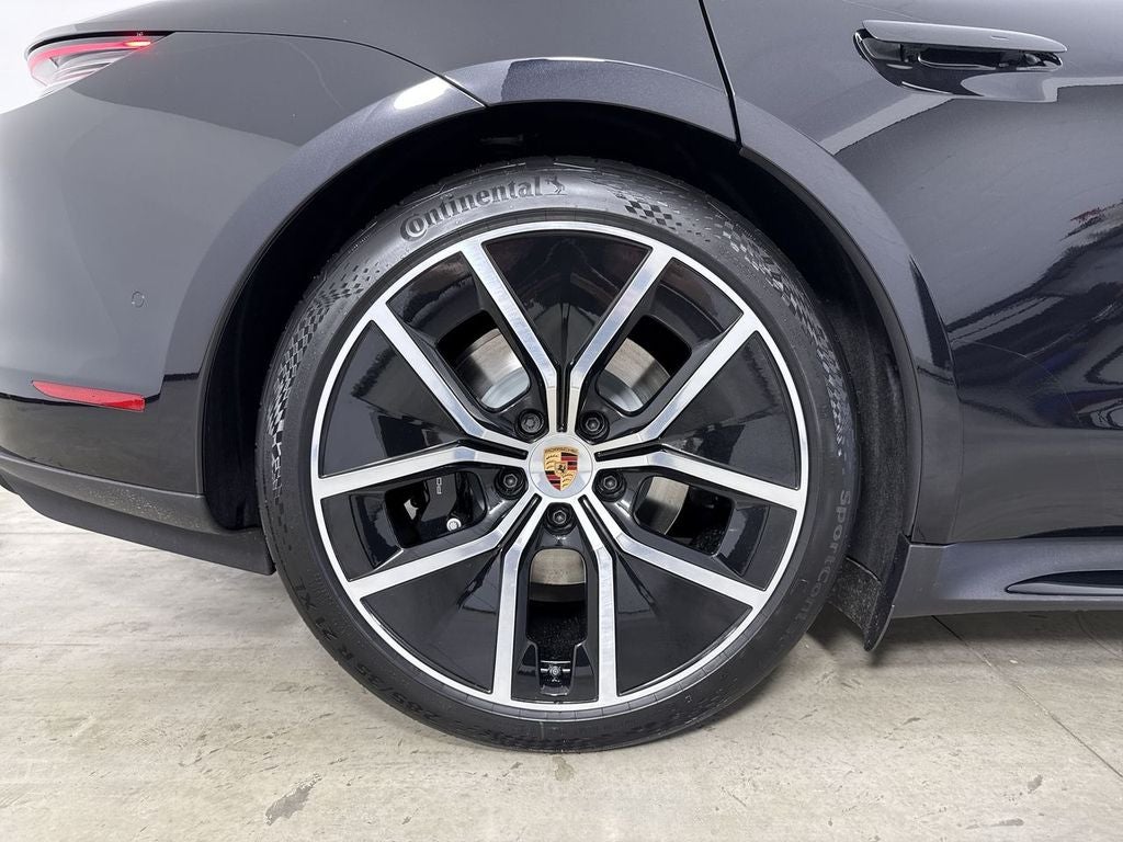 2026 Porsche Taycan Taycan 4 Black Edition