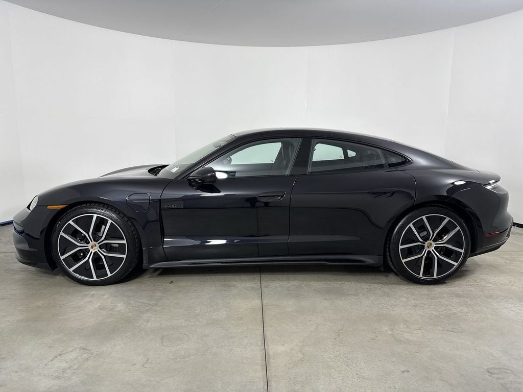 2026 Porsche Taycan Taycan 4 Black Edition